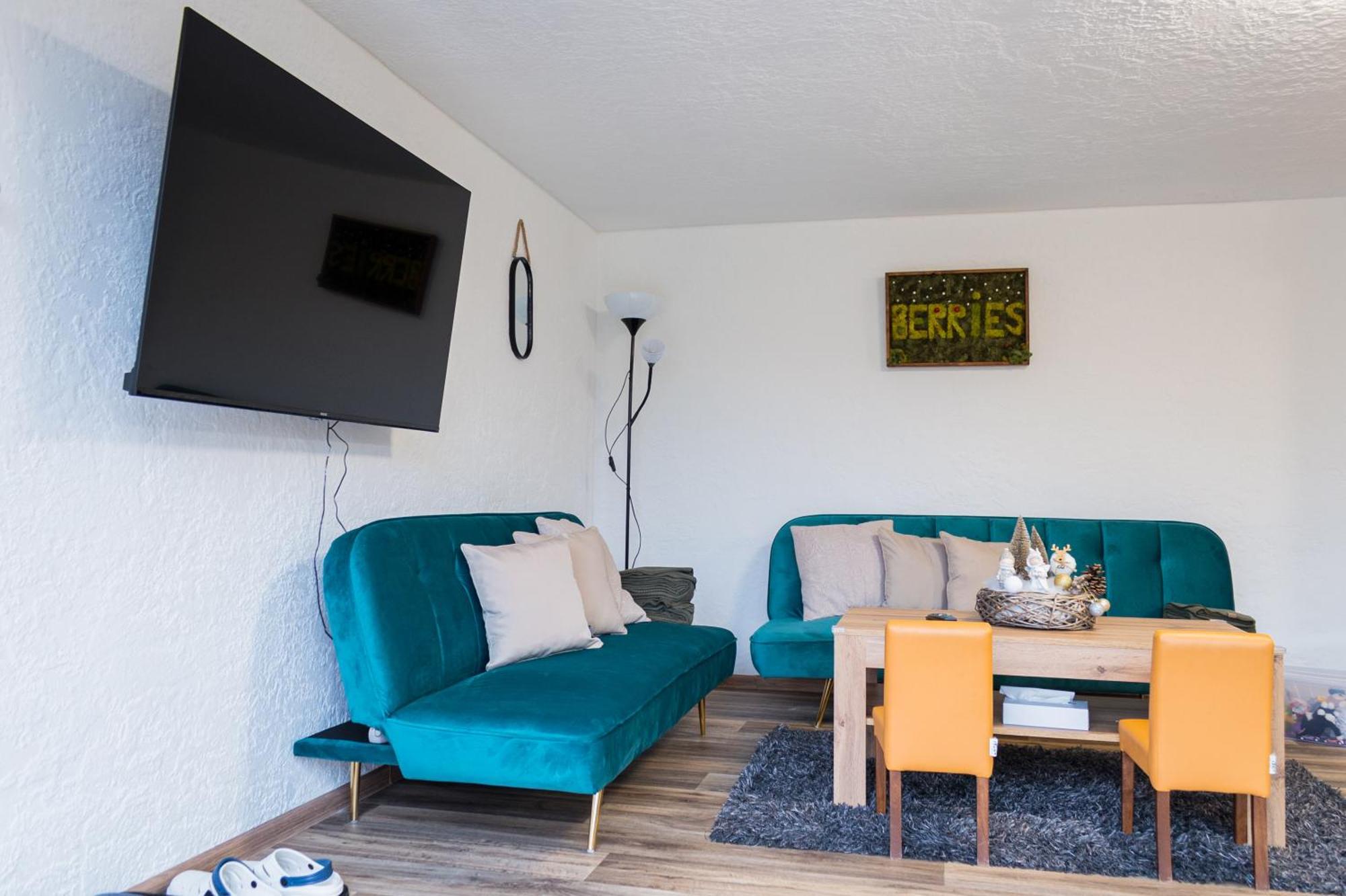 Apartmany Berries Valča Εξωτερικό φωτογραφία